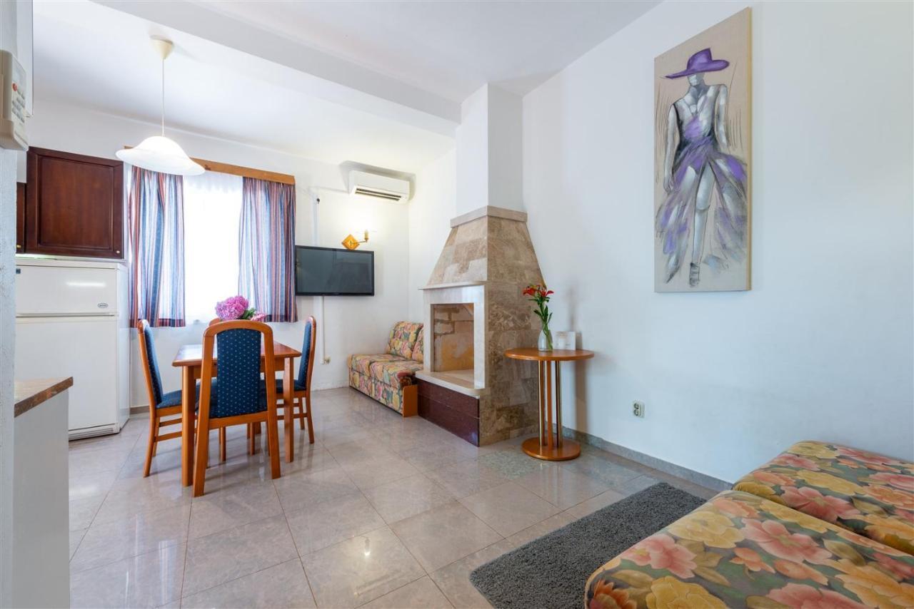 Beach Villa Ratac スラノ エクステリア 写真